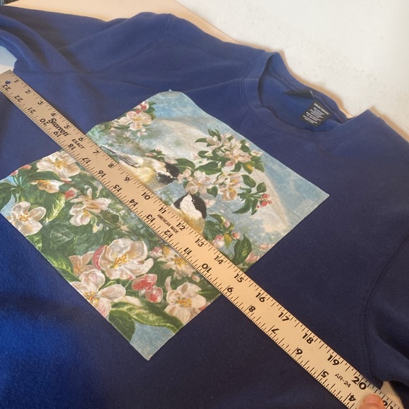 Vintage Joe Boxer Blue Sweatshirt with Chickadees - Picture 4 of 5